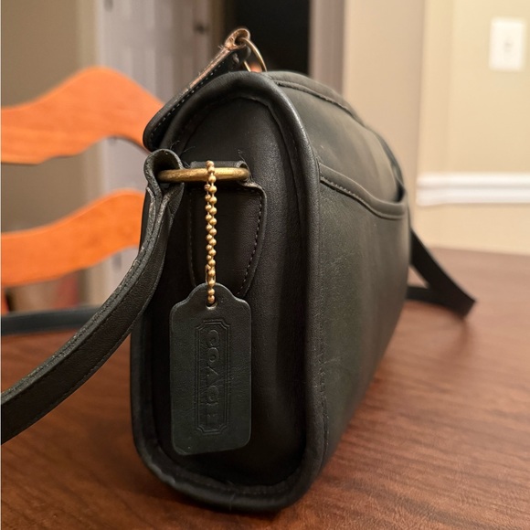 Vintage Coach Austin Bag - Picture 3 of 10